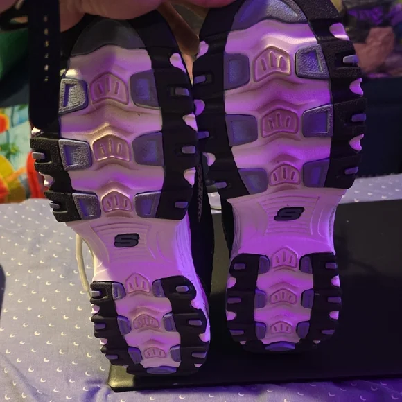 Skechers Women's Dark Blue and White Sneakers - Picture 5 of 9